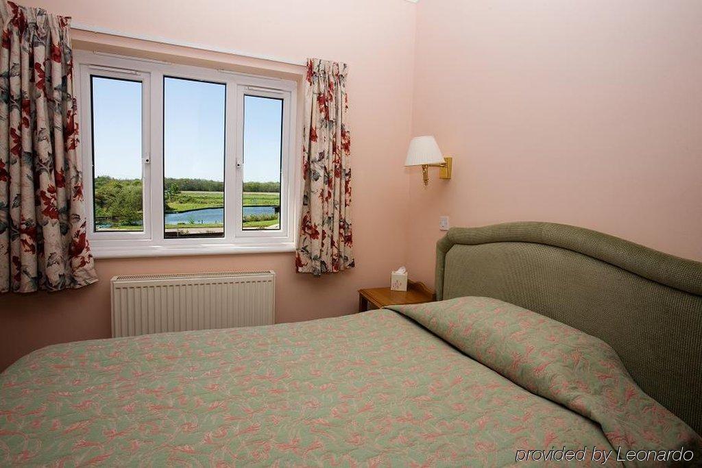 Wayford Bridge Inn Hotel Stalham Pokoj fotografie