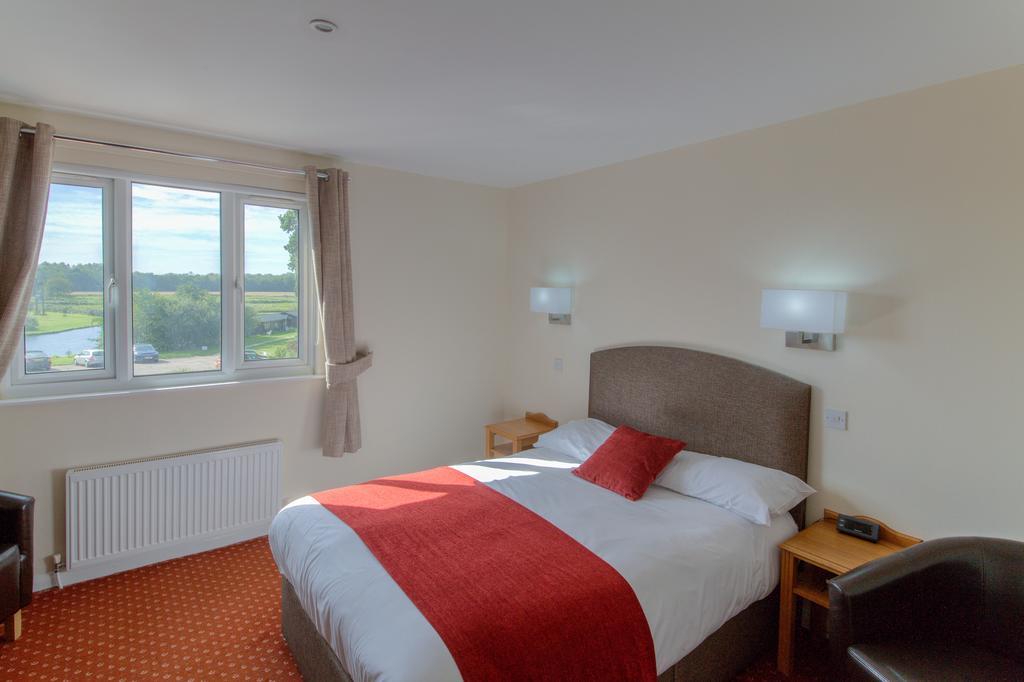 Wayford Bridge Inn Hotel Stalham Exteriér fotografie